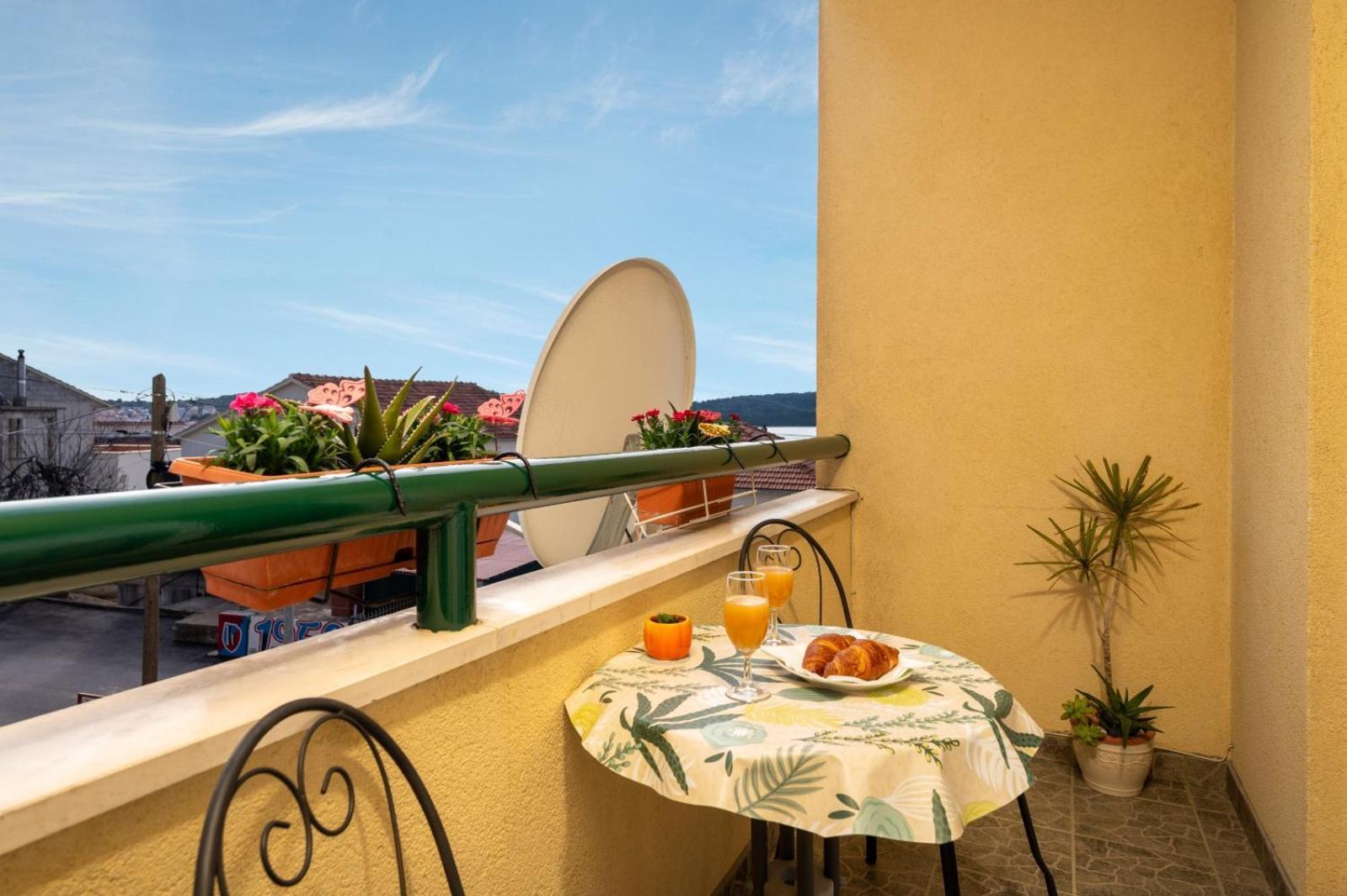 Apartment Anita Trogir Zewnętrze zdjęcie