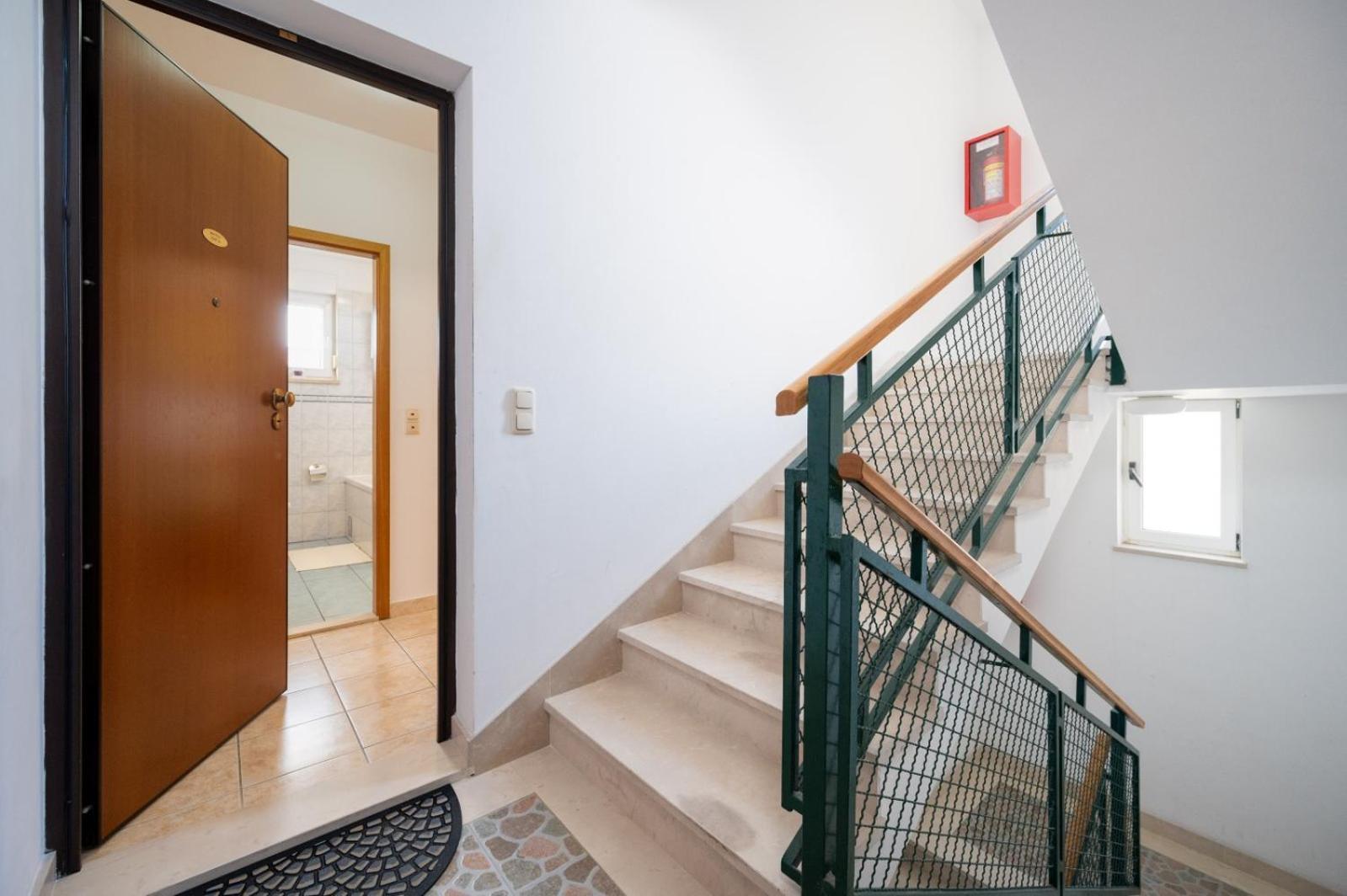 Apartment Anita Trogir Zewnętrze zdjęcie